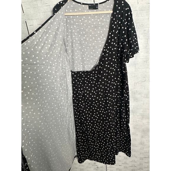 ASOS womens v-neck wrap dress black & white polkadot bohemian whimsigoth Plus SZ - Picture 2 of 10